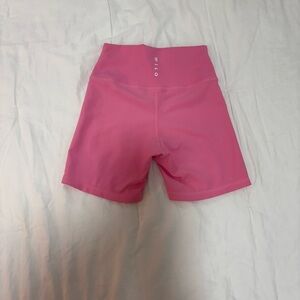 NWT | wilo the label sold out pink ribbed biker shorts | size small